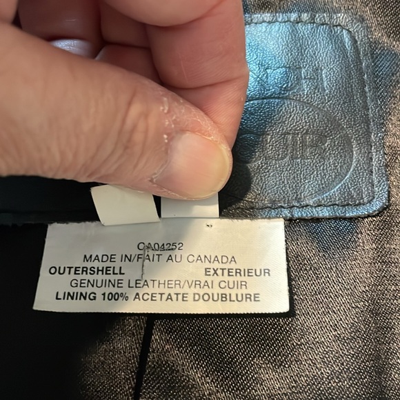 Vintage ladies, motorcycle jacket super cute good condition size small to medium - Picture 7 of 7